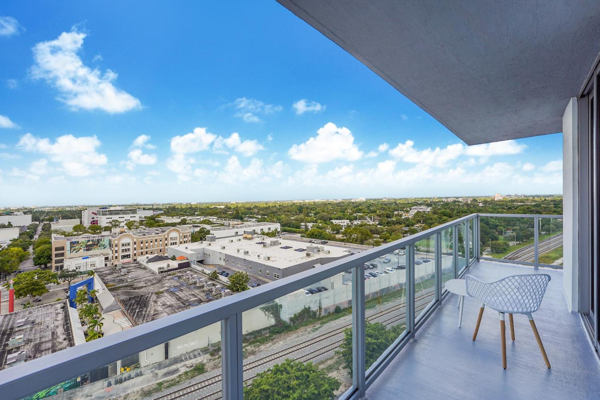 Quadro Residences By Ionica マイアミ 部屋 写真